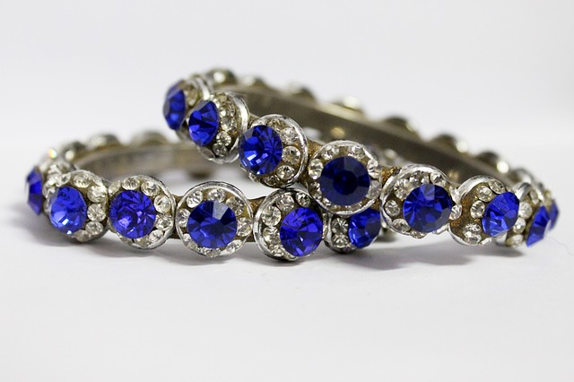 Blue Trilliant-shaped Gem Stone Bangles